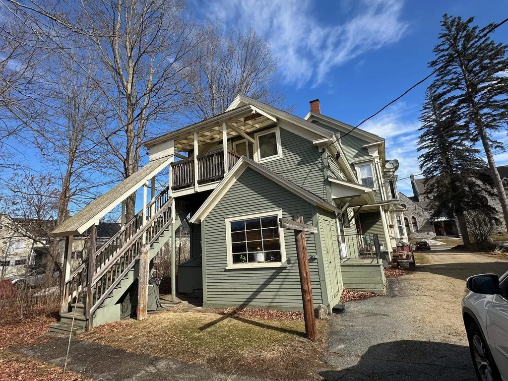 53 Church Street St. Johnsbury VT 05819