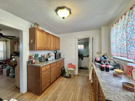 253 Maple Avenue Claremont NH 03743