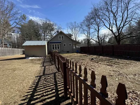 253 Maple Avenue Claremont NH 03743