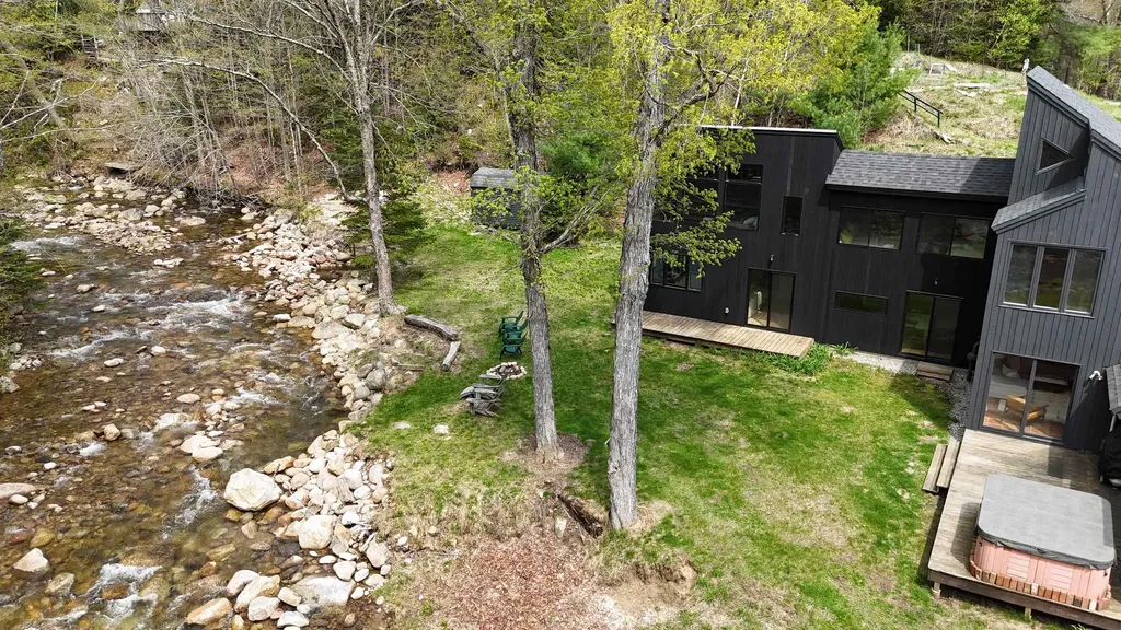 75 W Branch Road Waterville Valley NH 03215