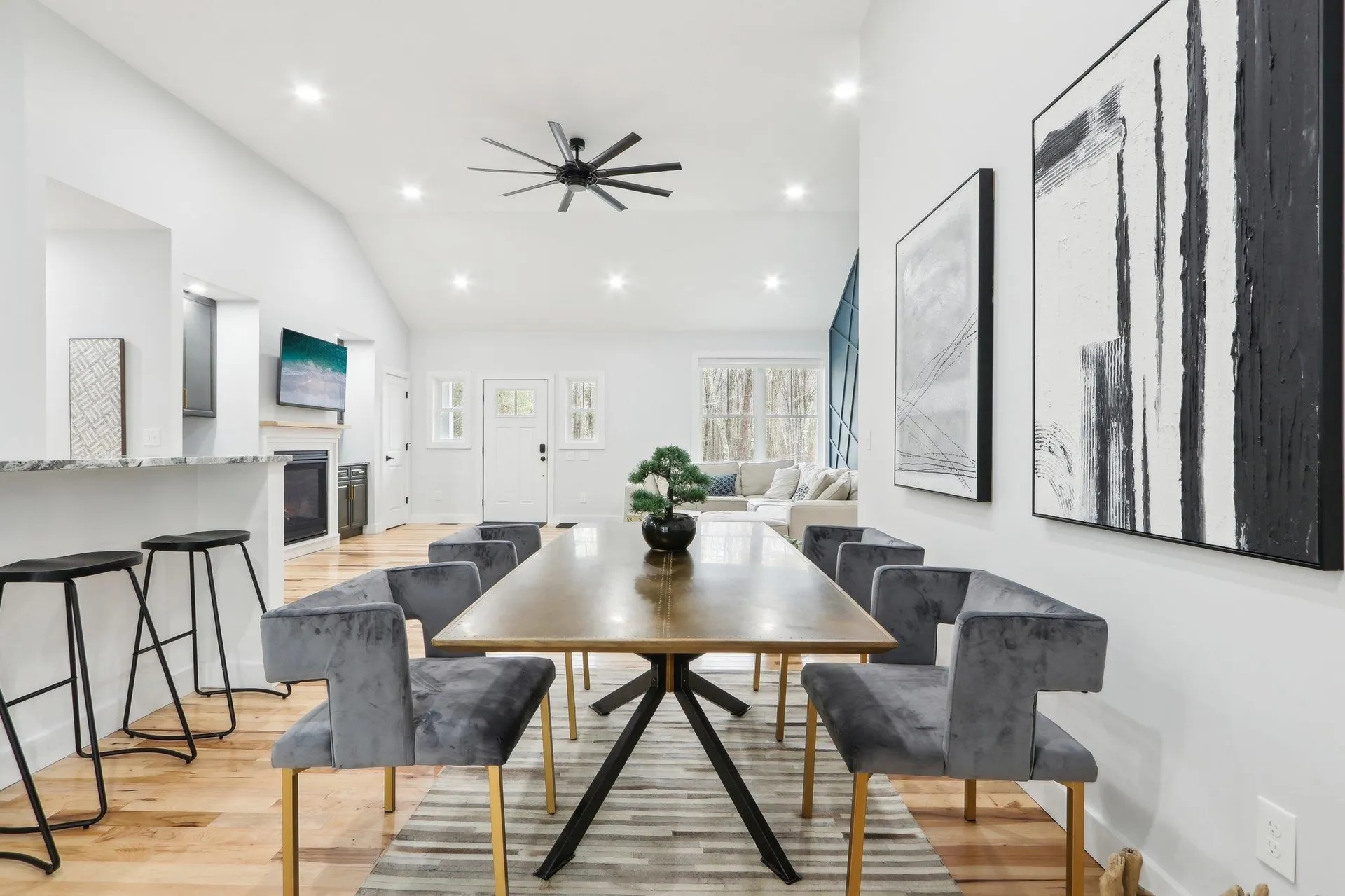 46 High Street Stratham NH 03885