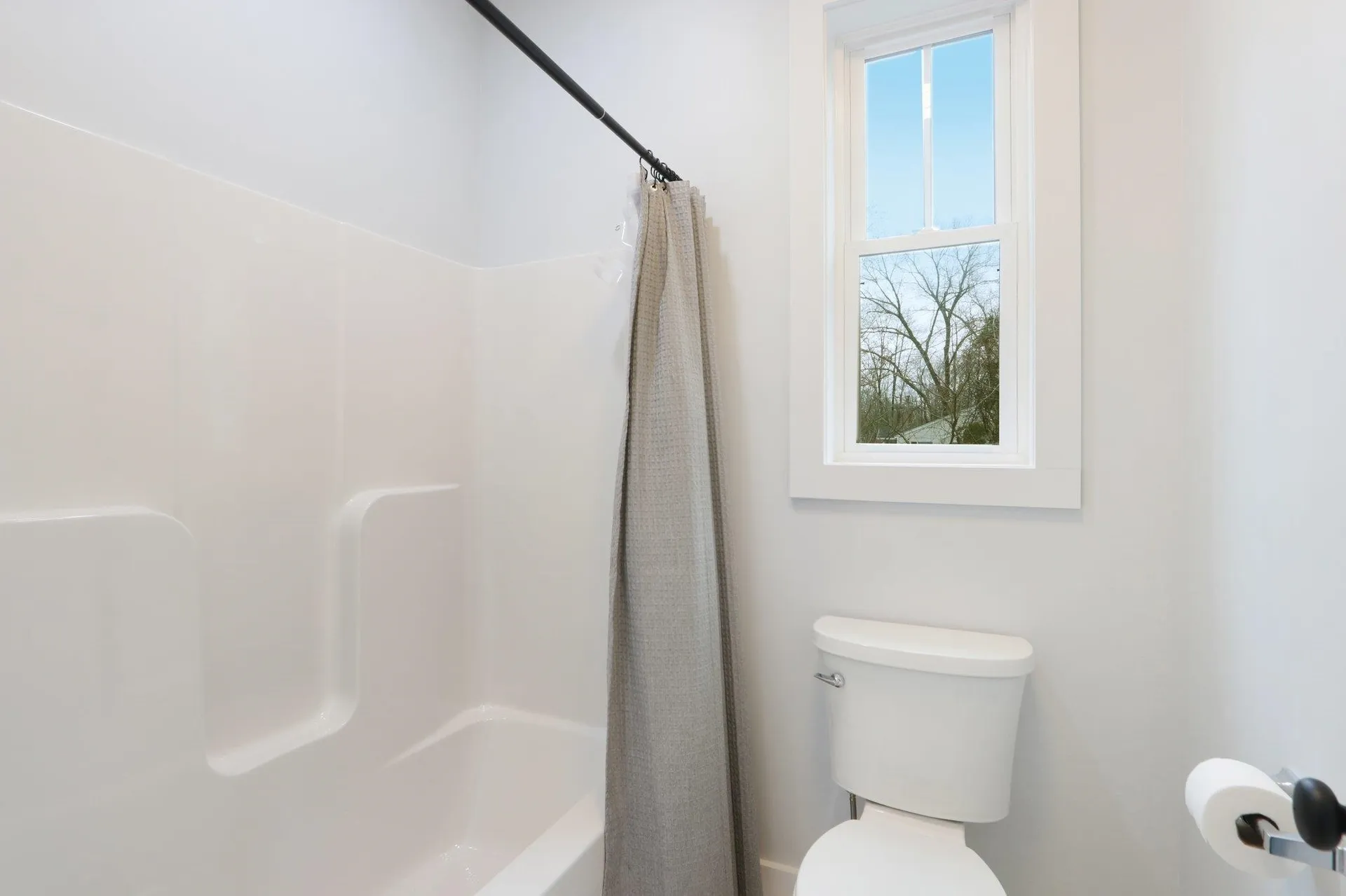 46 High Street Stratham NH 03885