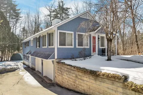 4 Jiminy Drive Wolfeboro NH 03894