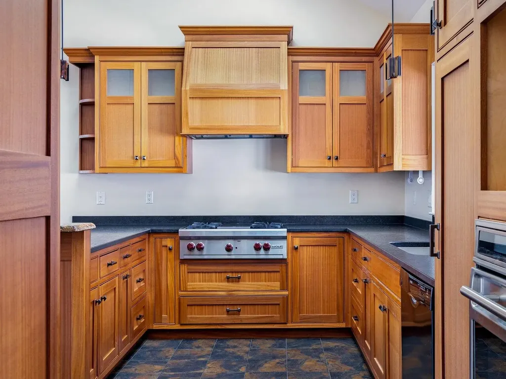 335 Upper Meadow Lane Charlotte VT 05445