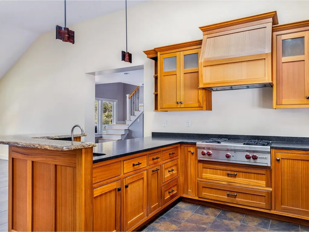 335 Upper Meadow Lane Charlotte VT 05445