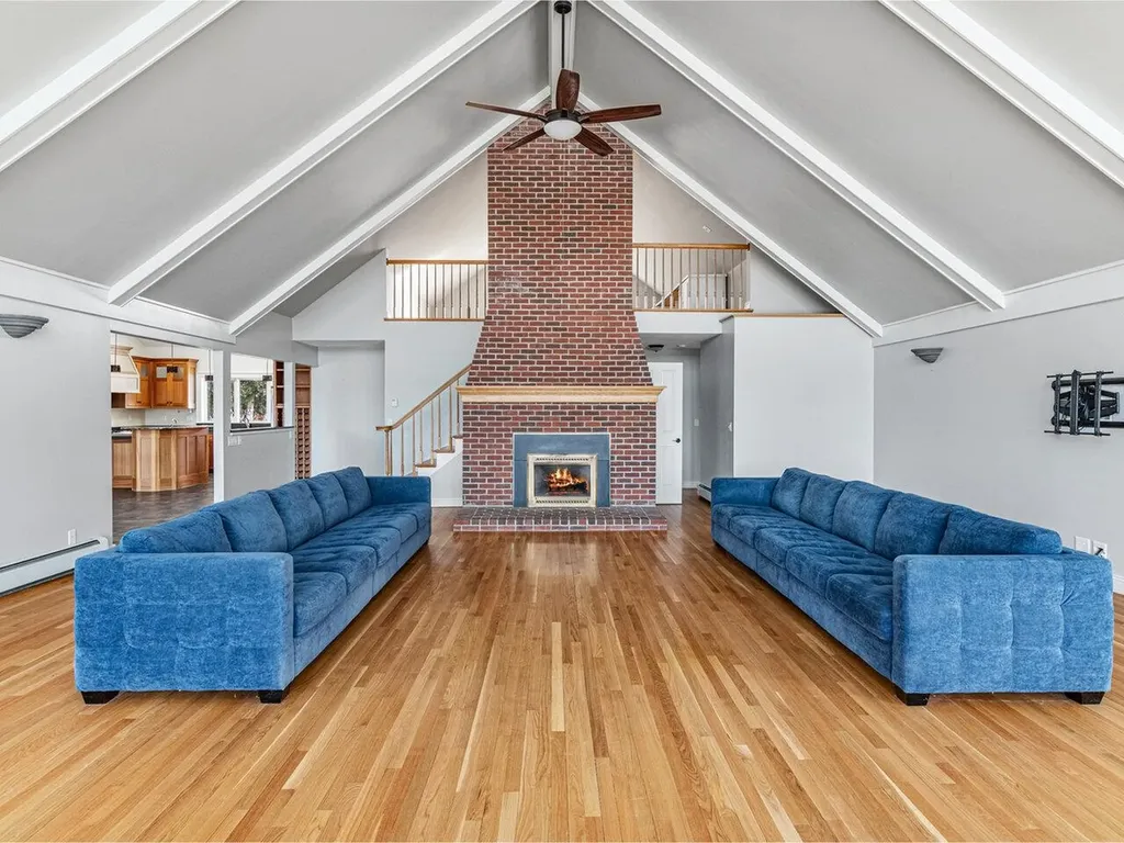 335 Upper Meadow Lane Charlotte VT 05445