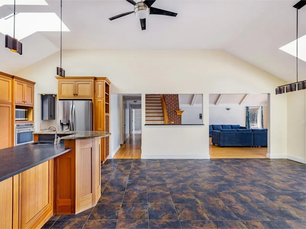 335 Upper Meadow Lane Charlotte VT 05445