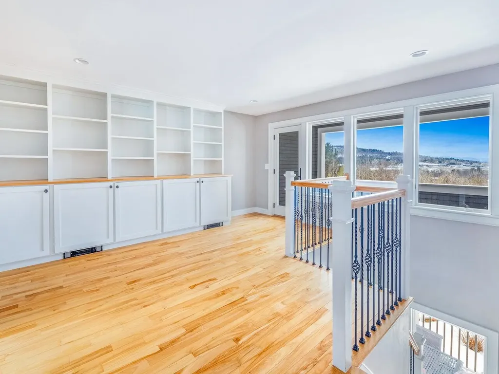 335 Upper Meadow Lane Charlotte VT 05445