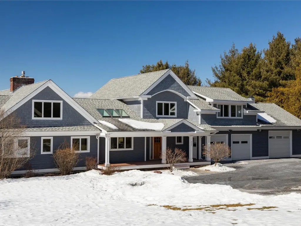 335 Upper Meadow Lane Charlotte VT 05445