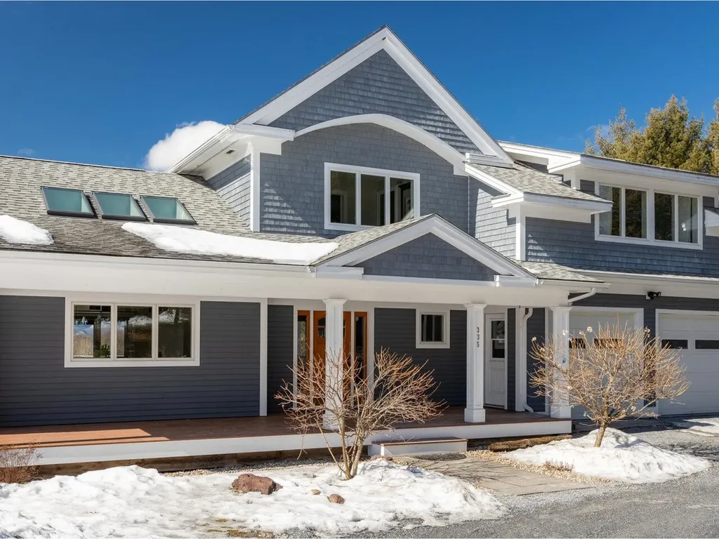 335 Upper Meadow Lane Charlotte VT 05445