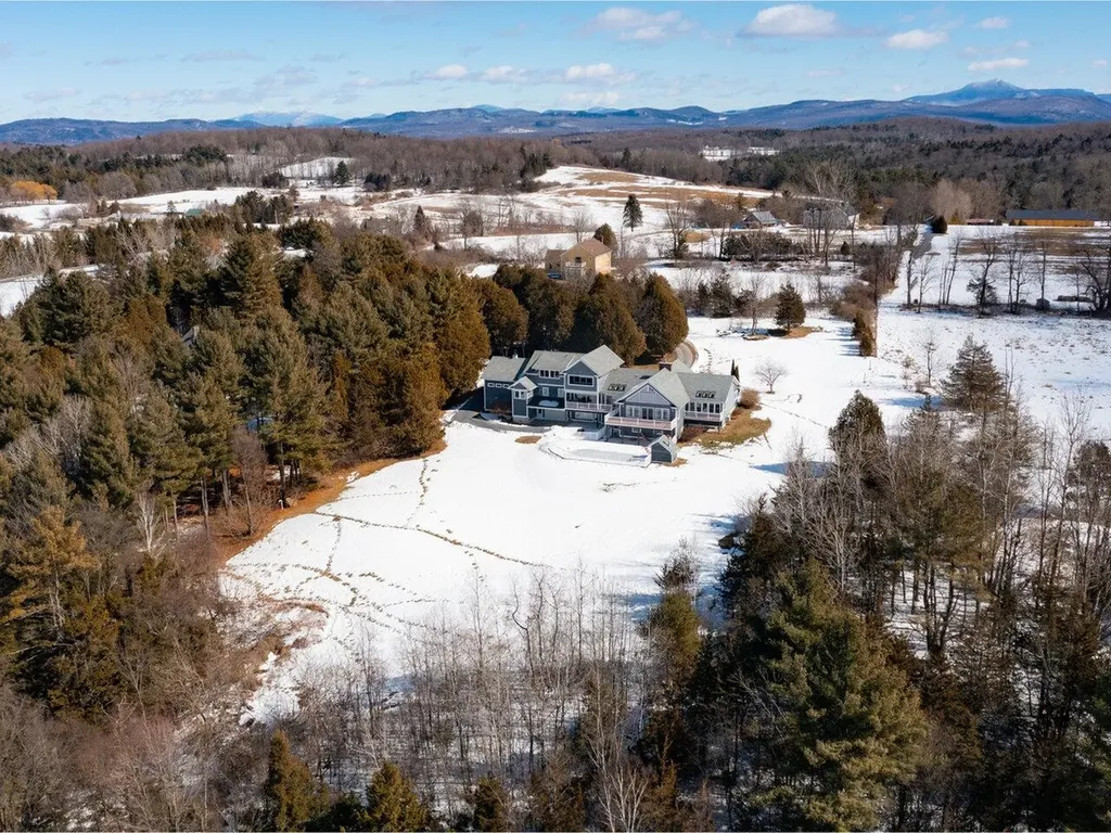 335 Upper Meadow Lane Charlotte VT 05445