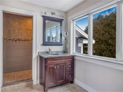 335 Upper Meadow Lane Charlotte VT 05445