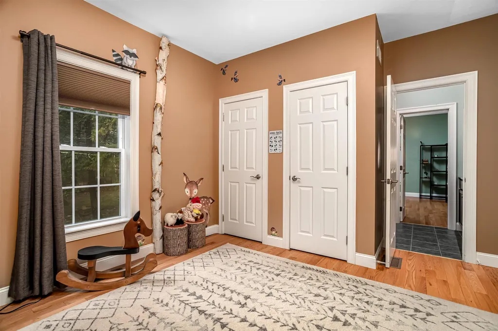 35 Monadnock Lane Peterborough NH 03458