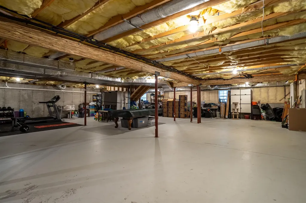 35 Monadnock Lane Peterborough NH 03458