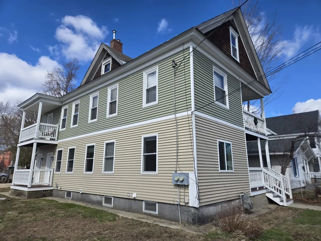 31 Gilman Street Nashua NH 03060