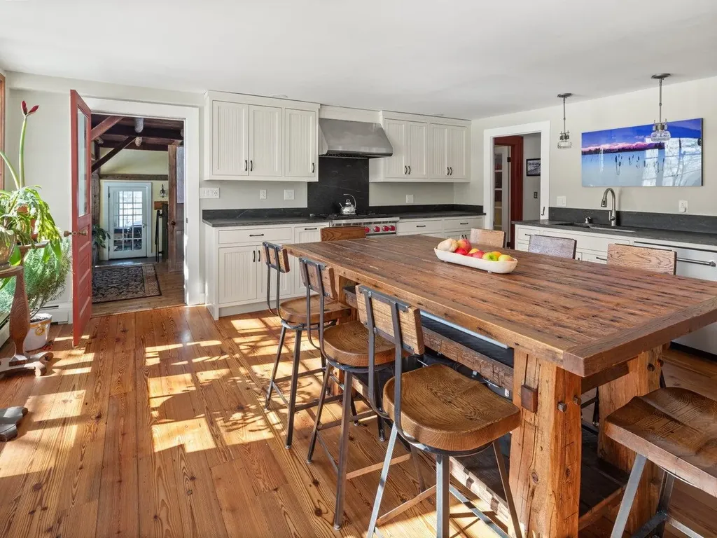 912 Grandey Road Addison VT 05491