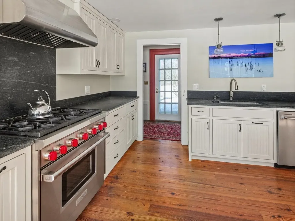 912 Grandey Road Addison VT 05491