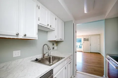 905 Cocheco Court Dover NH 03842