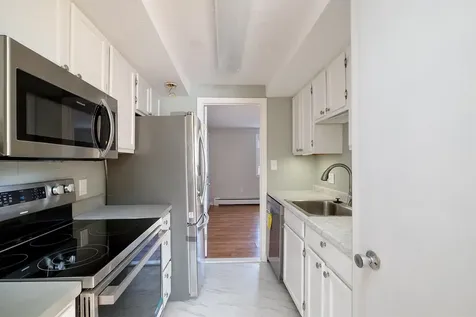 905 Cocheco Court Dover NH 03842