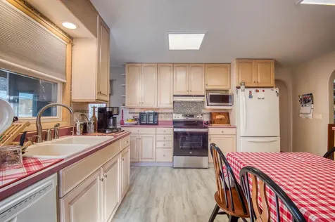 19 Jasper Street Berlin NH 03570