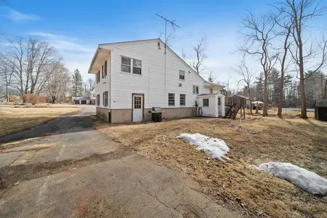 4 Meadow Lane Atkinson NH 03811