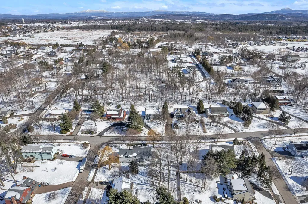 9 Harbor Ridge Road South Burlington VT 05403