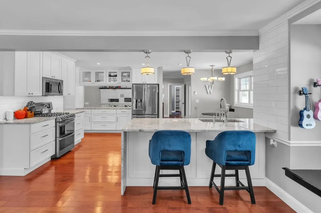 9 Harbor Ridge Road South Burlington VT 05403