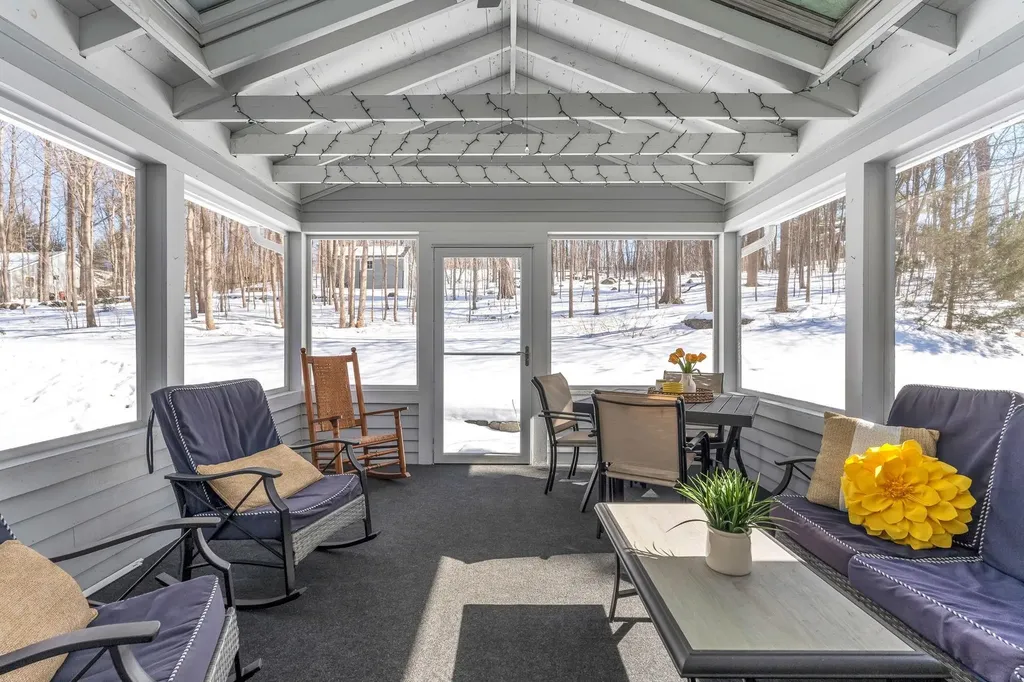 9 Harbor Ridge Road South Burlington VT 05403
