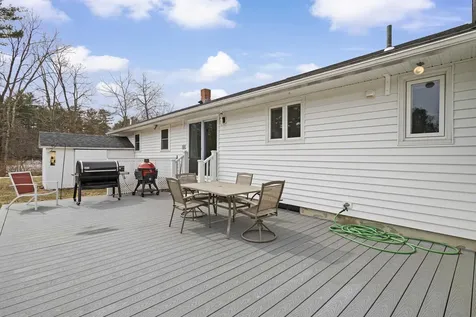 202 Naticook Road Merrimack NH 03054