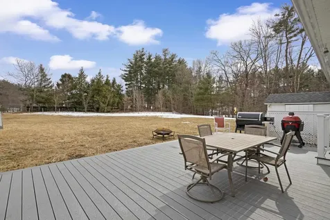 202 Naticook Road Merrimack NH 03054