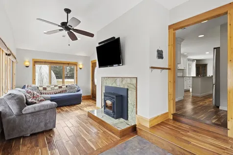 202 Naticook Road Merrimack NH 03054