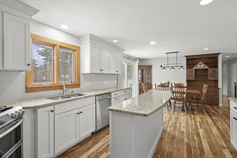 202 Naticook Road Merrimack NH 03054