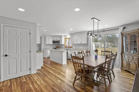 202 Naticook Road Merrimack NH 03054