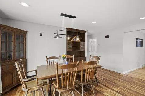 202 Naticook Road Merrimack NH 03054