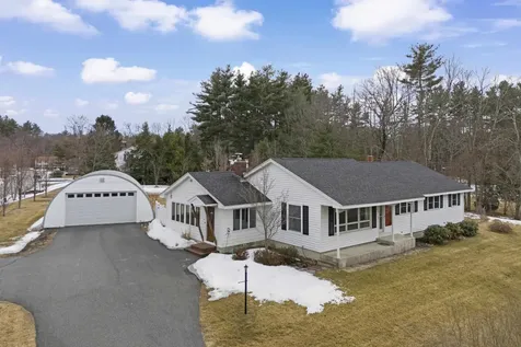 202 Naticook Road Merrimack NH 03054