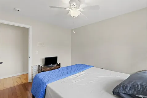 202 Naticook Road Merrimack NH 03054