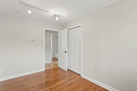 202 Naticook Road Merrimack NH 03054