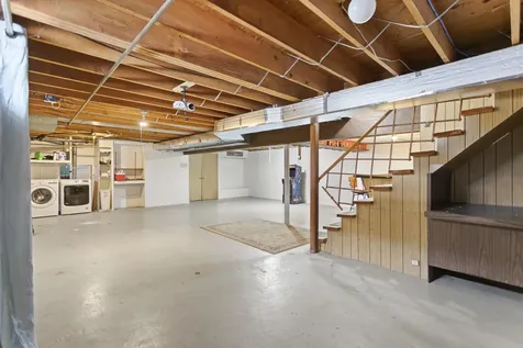 202 Naticook Road Merrimack NH 03054