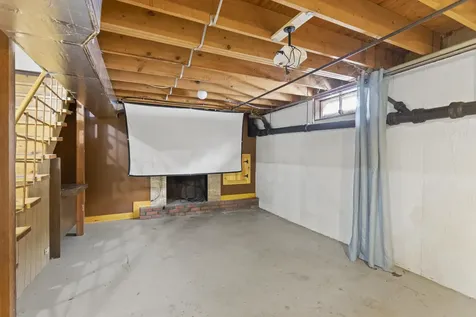 202 Naticook Road Merrimack NH 03054