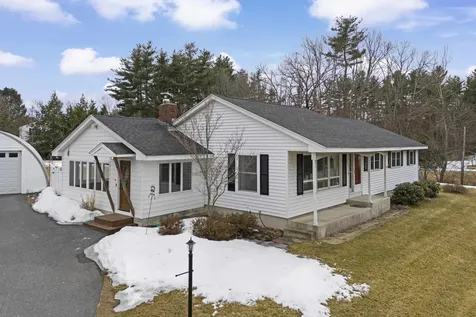 202 Naticook Road Merrimack NH 03054