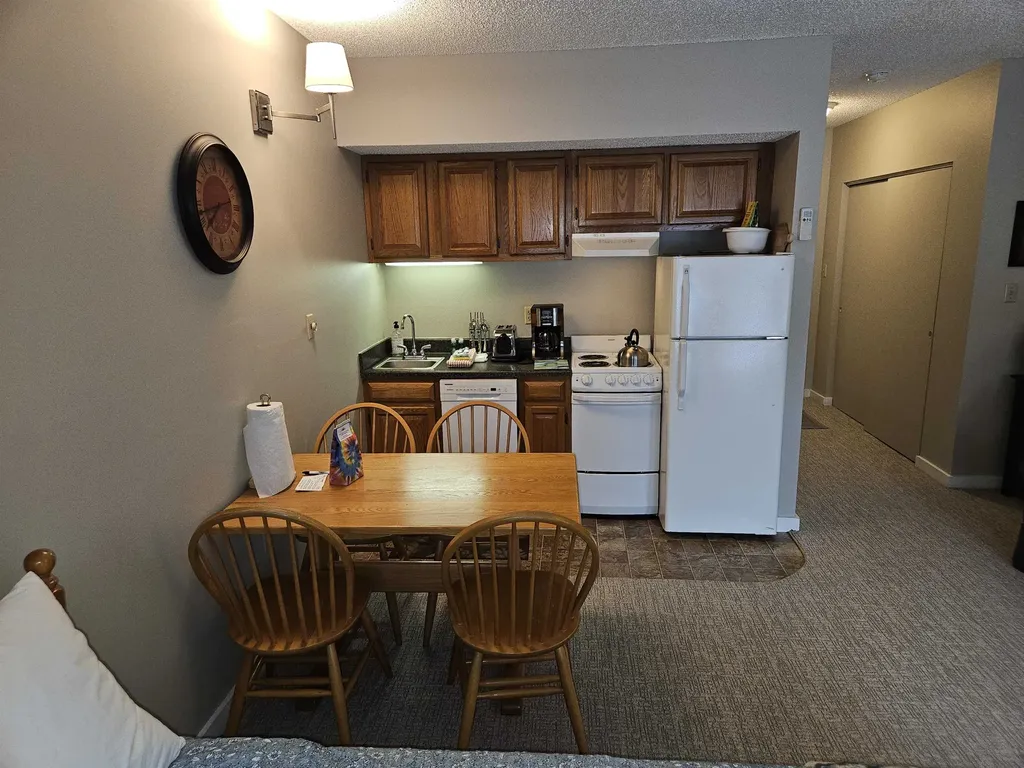 36 Lodge Road Lincoln NH 03251