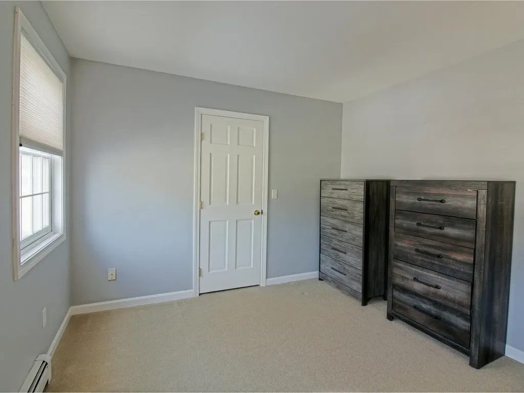 4 Perkins Drive Essex VT 05452