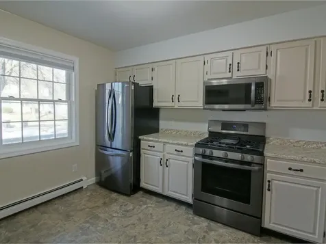 4 Perkins Drive Essex VT 05452