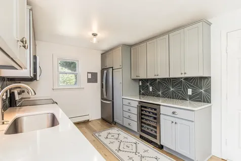16 Ocean View Avenue Rye NH 03870
