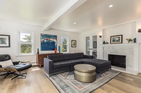 16 Ocean View Avenue Rye NH 03870