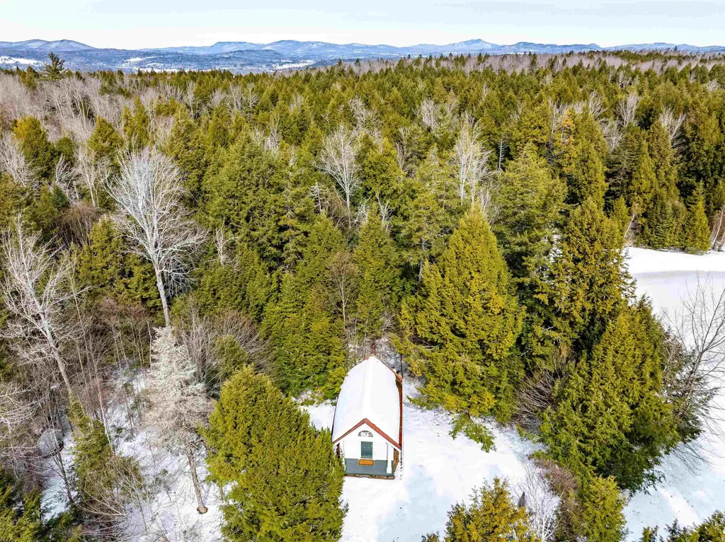 7060 Elmore Mountain Road Morristown VT 05661