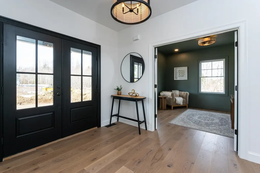 24 Colby Farm Road Chester NH 03036