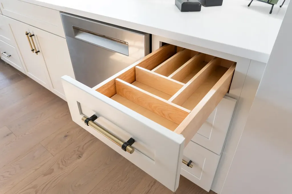 24 Colby Farm Road Chester NH 03036