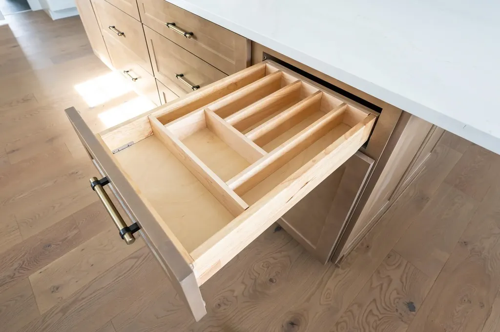 24 Colby Farm Road Chester NH 03036