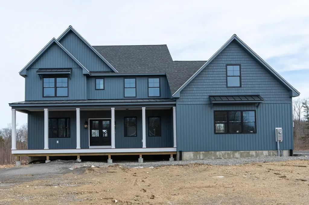 24 Colby Farm Road Chester NH 03036